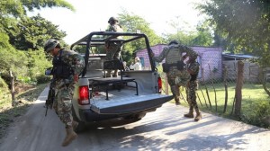 The Mexican military, seen here, has overtaken the responsibilities of a number of local municipal police forces throughout Mexico that have been infiltrated by organized crime. Photo: Cuartoscuro.