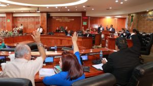 Congress of Baja California confirms term extension